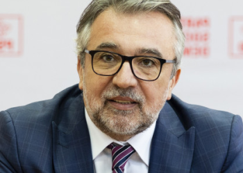 Contribuția în eforturile partidului