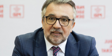 Contribuția în eforturile partidului