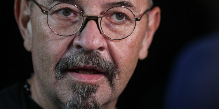 Accentuarea autonomiei administrative Critica interferenței politice în guvernarea locală