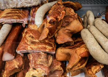 Cifra de afaceri Pierderi financiare