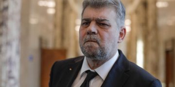 Măsură one-off pentru pensiile mai mici La începutul acestui an Majorat pensiile cu 13,8% Salariile din sectorul public cu 5% Criză socială iminentă