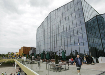 Magnat imobiliar român Iulian Dascălu Investitor imobiliar