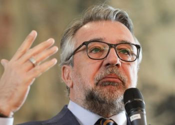 Lucian Romașcanu Purtătorul de cuvânt al PSD Atac la adresa PNL Prim-vicepreședintele PNL Rareș Bogdan Organizarea alegerilor prezidențiale