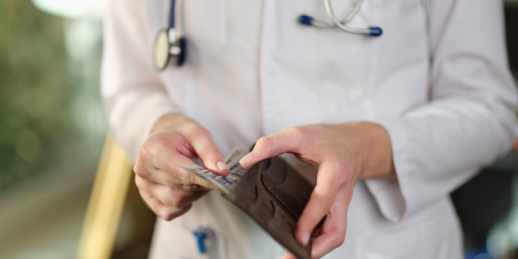 primelor ocazionale nerealizările de producție încasările mai mici activități de asigurări și reasigurări extracția petrolului și gazelor naturale