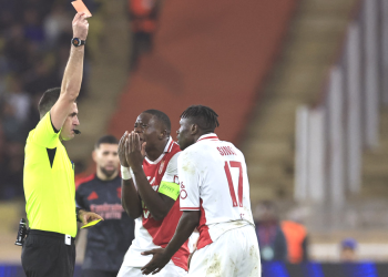 Monaco vs Benfica eliminare Al-Musrati cartonaș roșu Adi Hutter arbitraj
