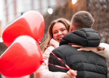 Dragobete 2025: Cele mai frumoase tradiții și obiceiuri care alungă ghinionul îndrăgostiților